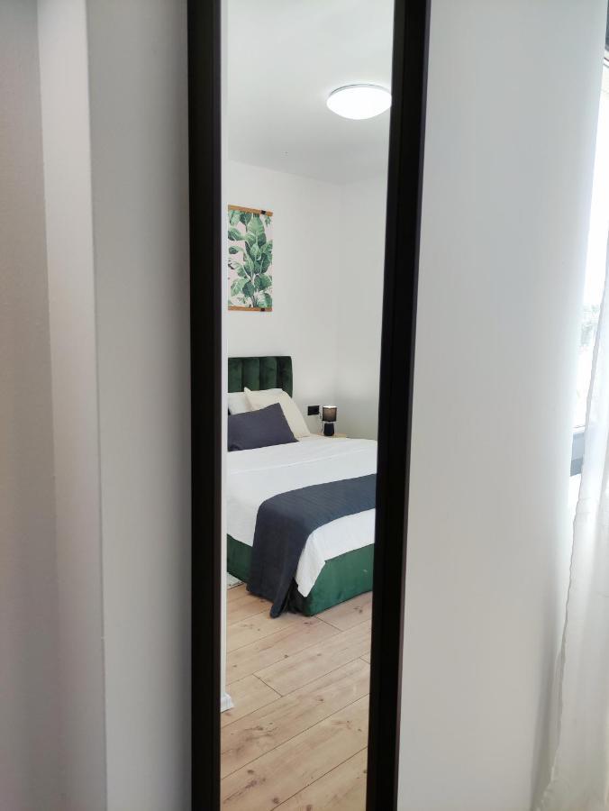 Lazy 8 Villa Garica Экстерьер фото